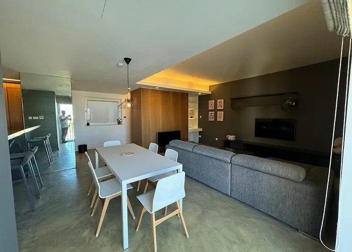 For 4 With Pool In Swieqi St Julians Daire *