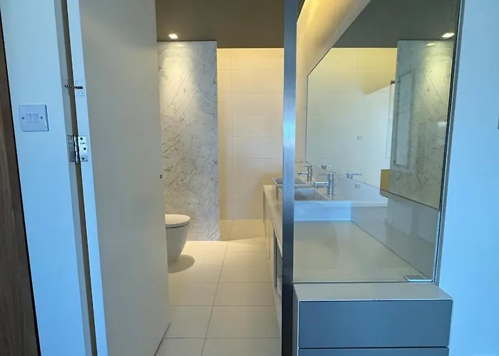 For 4 With Pool In Swieqi St Julians