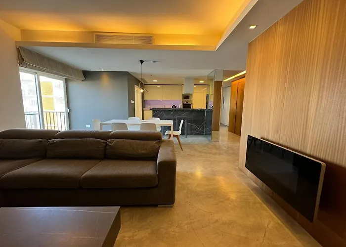 Daire For 4 With Pool In Swieqi St Julians Is-Swieqi