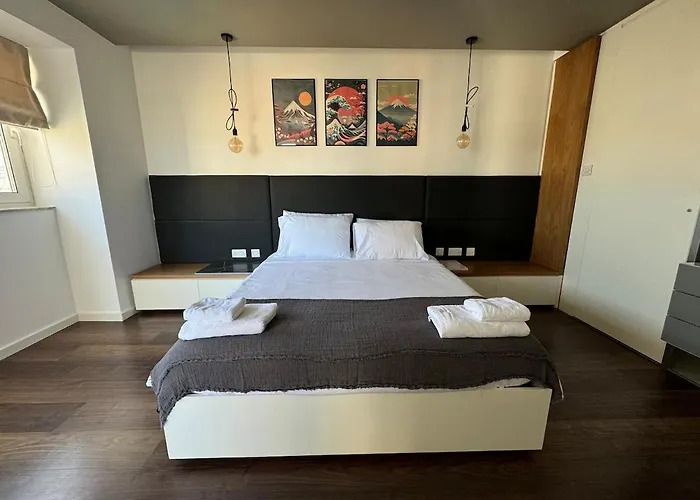 For 4 With Pool In Swieqi St Julians * Is-Swieqi