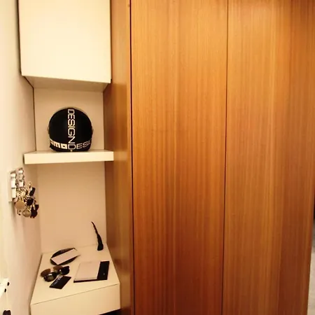 For 4 With Pool In Swieqi St Julians Is-Swieqi