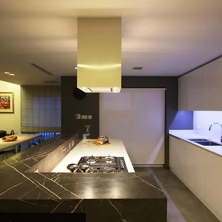 Apartmán For 4 With Pool In Swieqi St Julians *