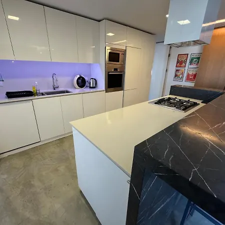 For 4 With Pool In Swieqi St Julians * Is-Swieqi