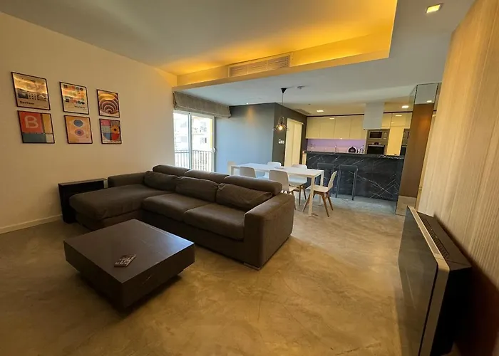 For 4 With Pool In Swieqi St Julians Apartmán *